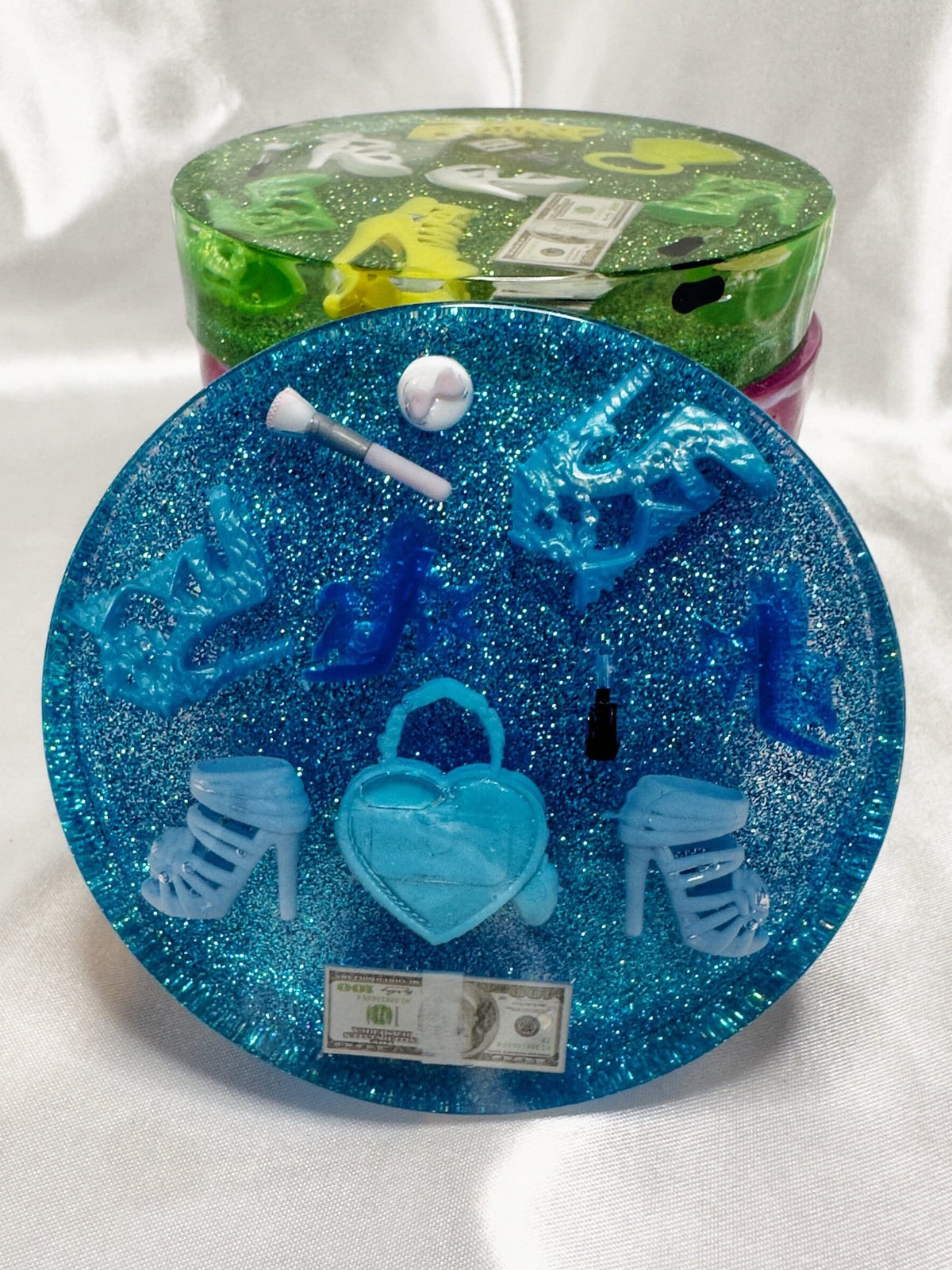 Fashion Doll Resin Coaster: Glitter Accessories & Heels