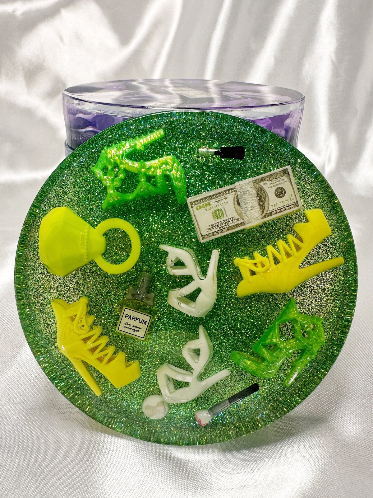 Fashion Doll Resin Coaster: Glitter Accessories & Heels