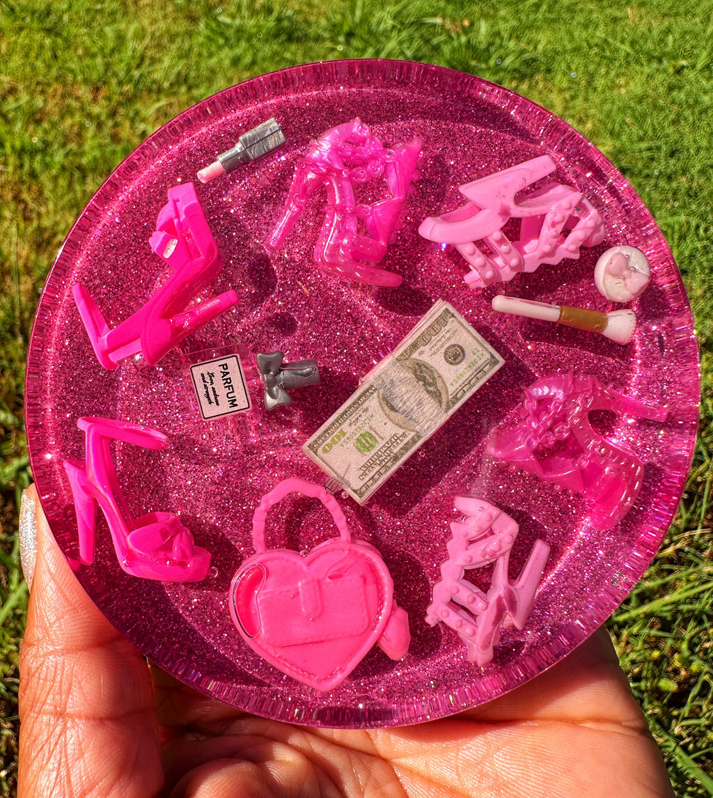 Fashion Doll Resin Coaster: Glitter Accessories & Heels