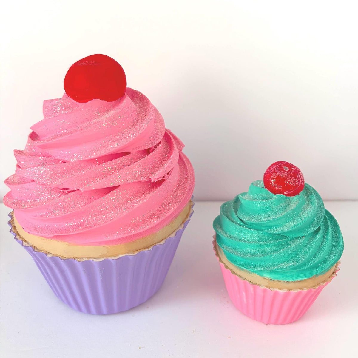 Paint Your Own Cupcake Craft Blank – Fake Bakes, Glittering & DIY Fun