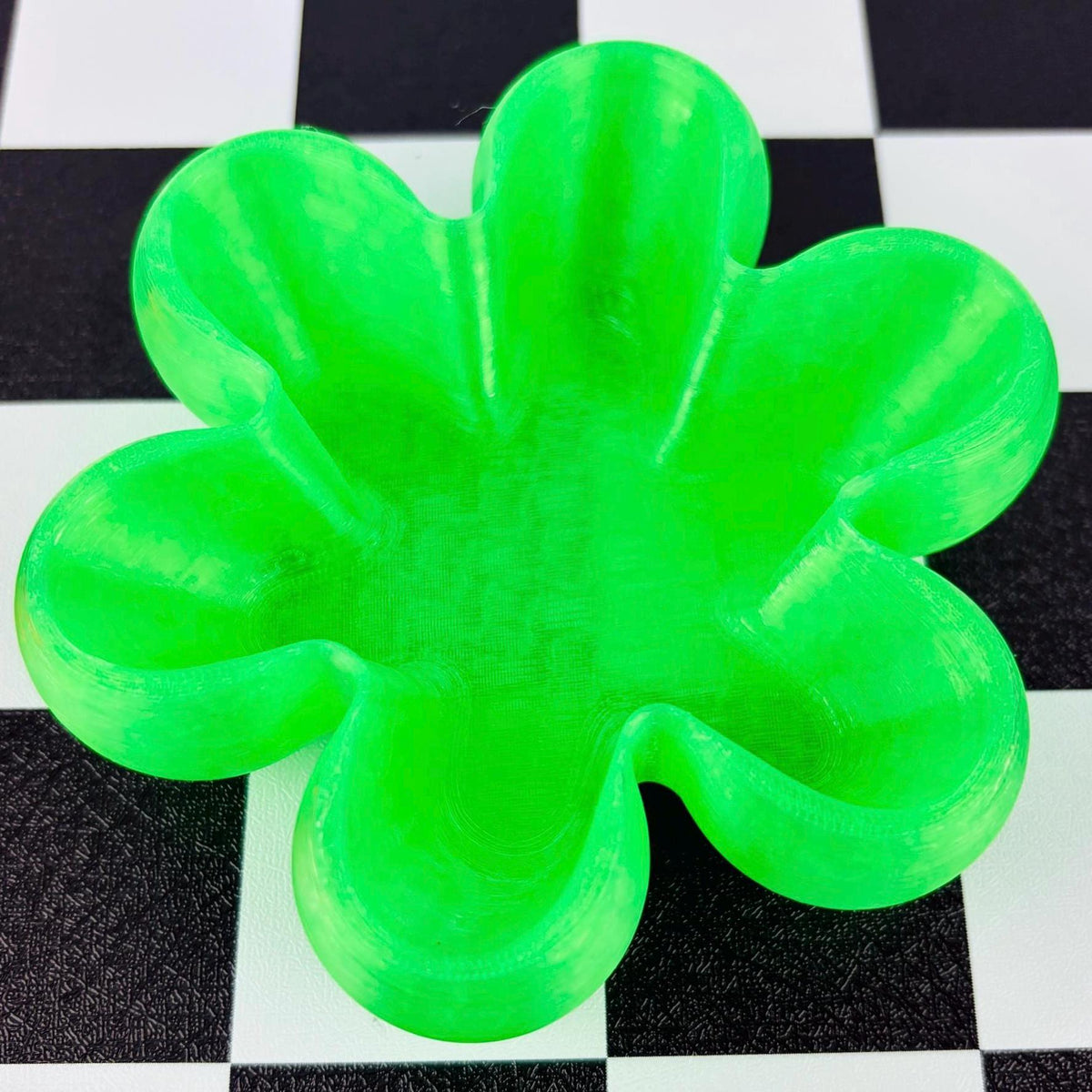 Neon Flower Trinket Dish – 3D Printed Y2K Desk Organizer
