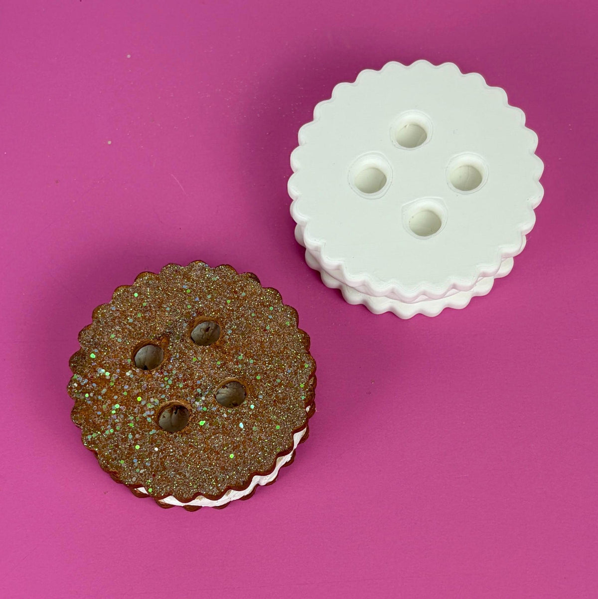 Paint Your Own Sandwich Cookie | 3D Printed Craft Blank