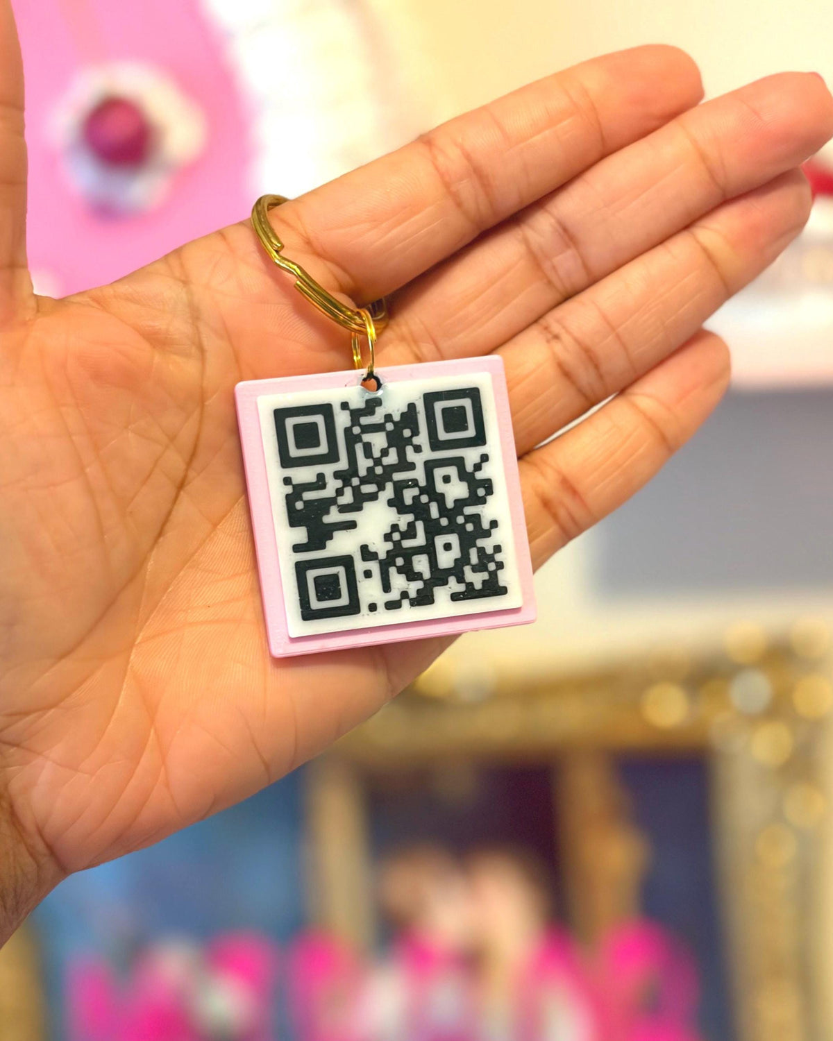 QR Code 3D Printed NFC Keychain | Tap or Scan to Share Your Link
