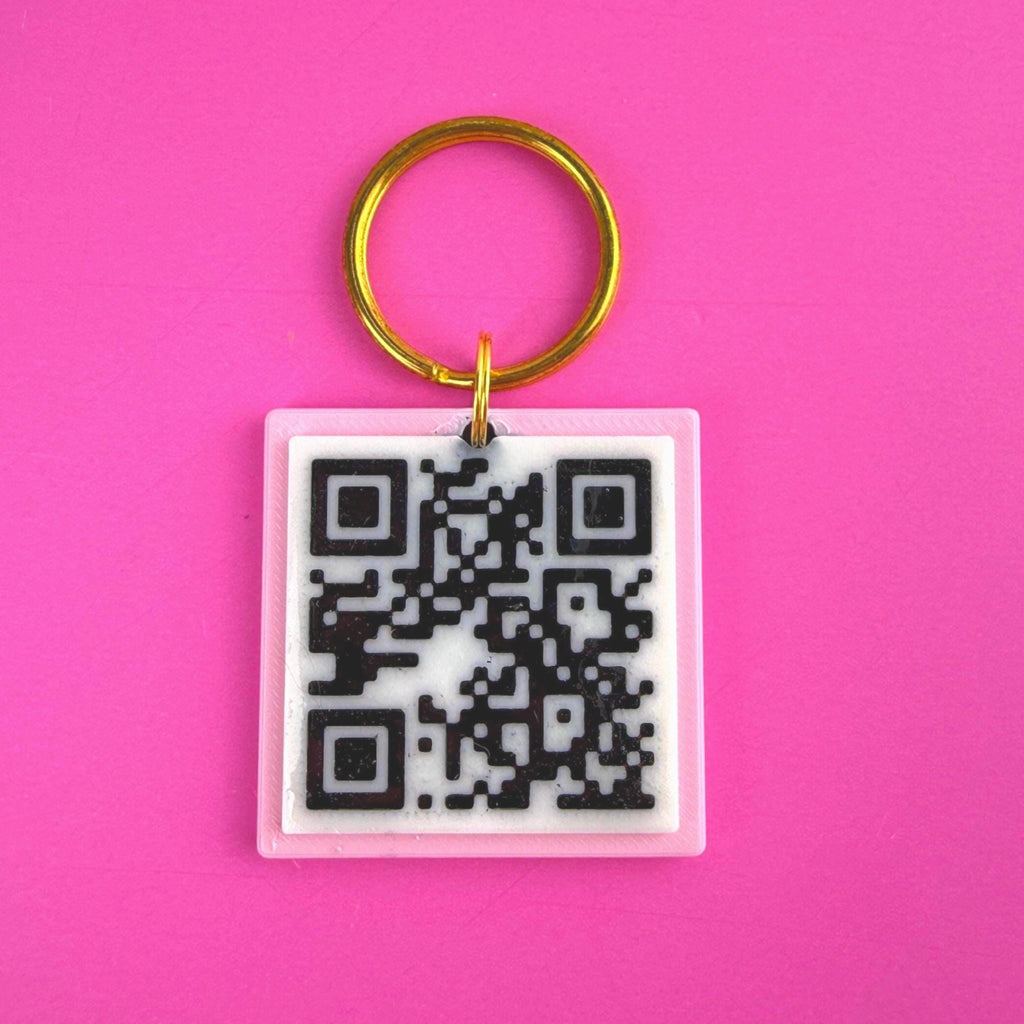 QR Code 3D Printed NFC Keychain | Tap or Scan to Share Your Link