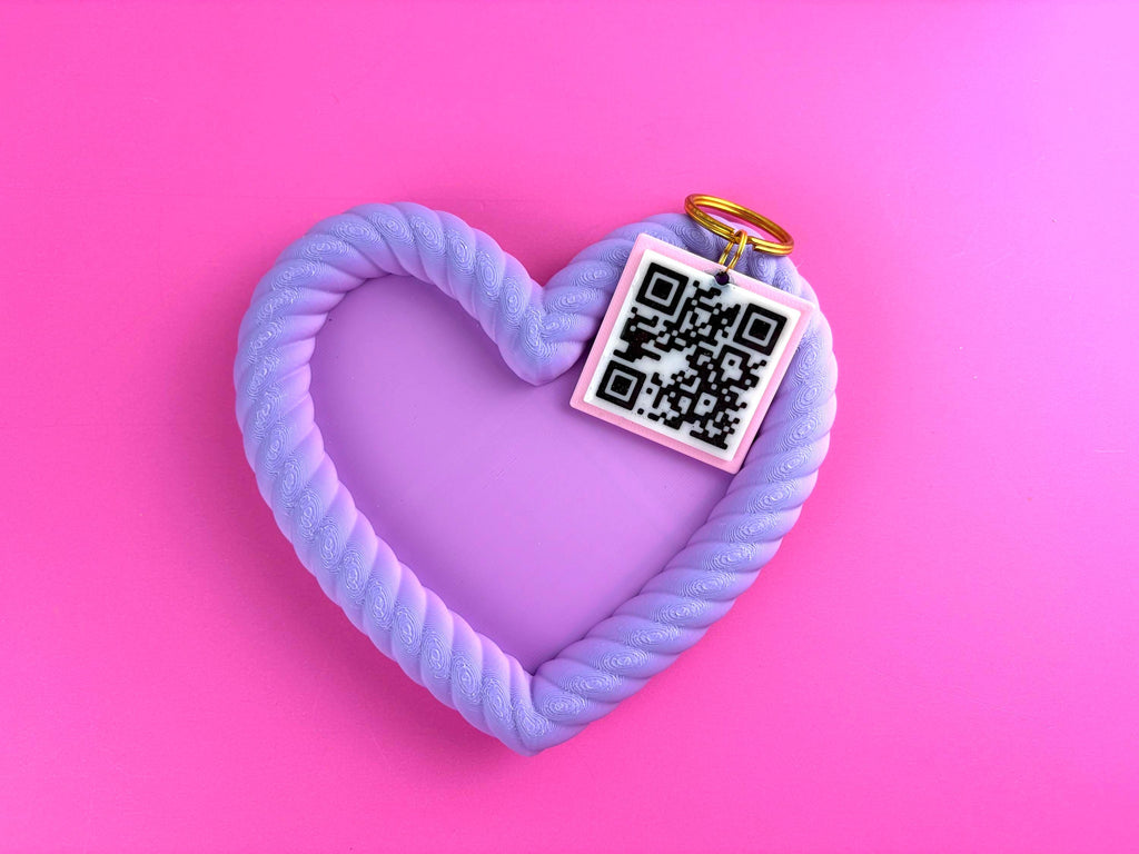 QR Code 3D Printed NFC Keychain | Tap or Scan to Share Your Link
