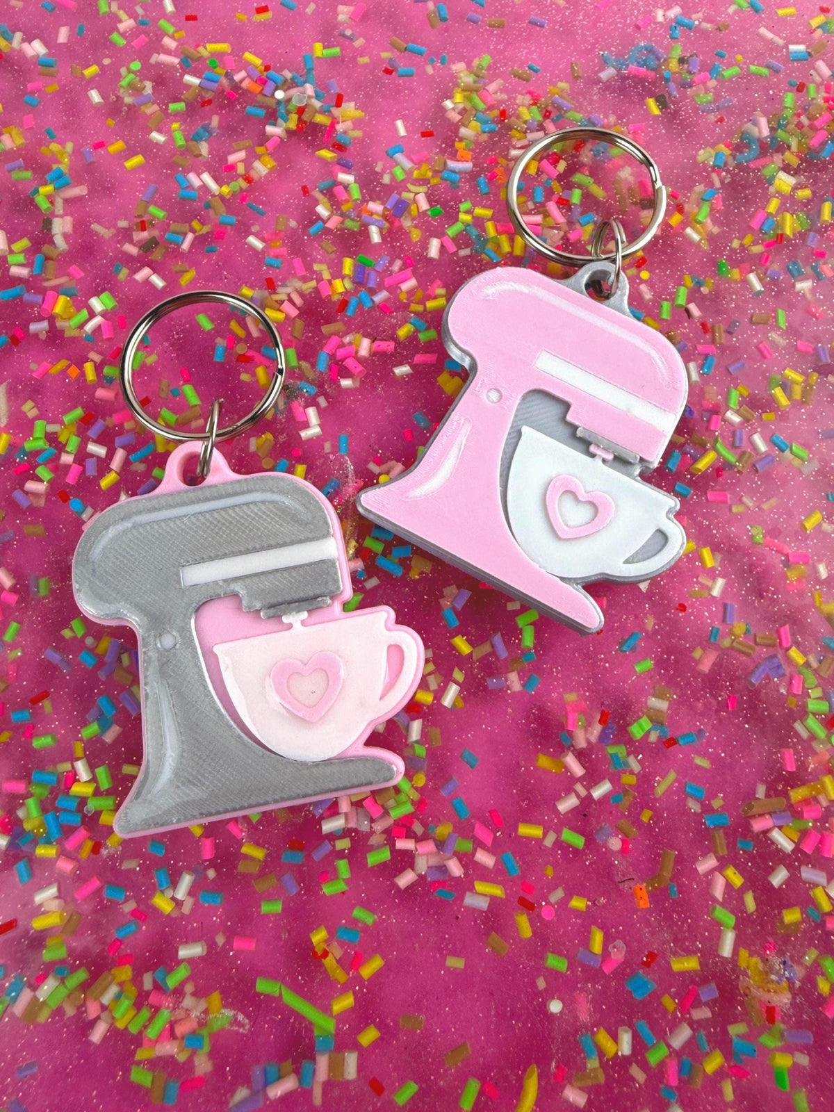 NFC Baker Keychain – 3D Printed Mixer Keychain for Cake Decorators– Tap to Share