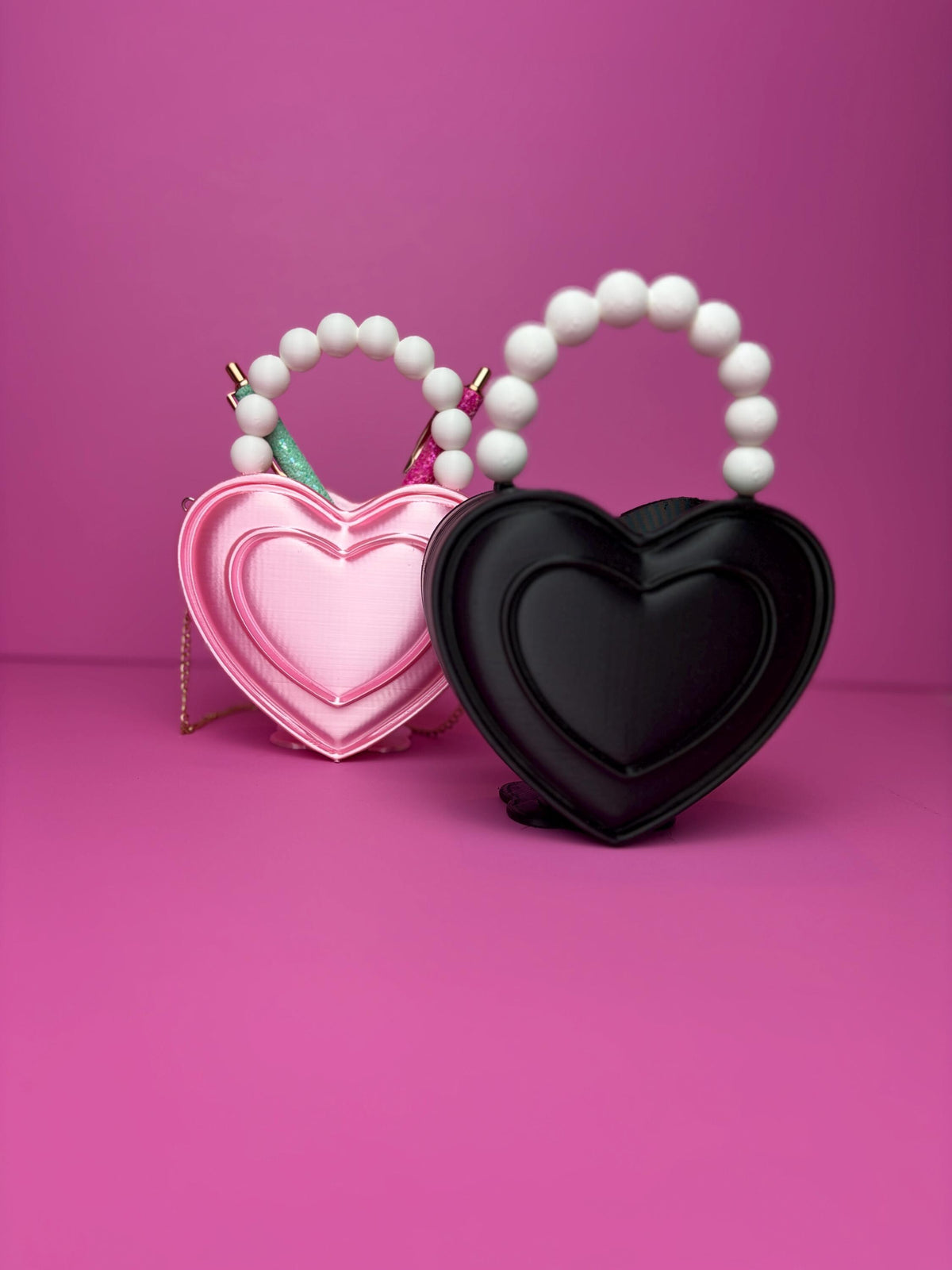 Heart Shaped Purse Pen Holder, Makeup Brush Container and Desk Organizer