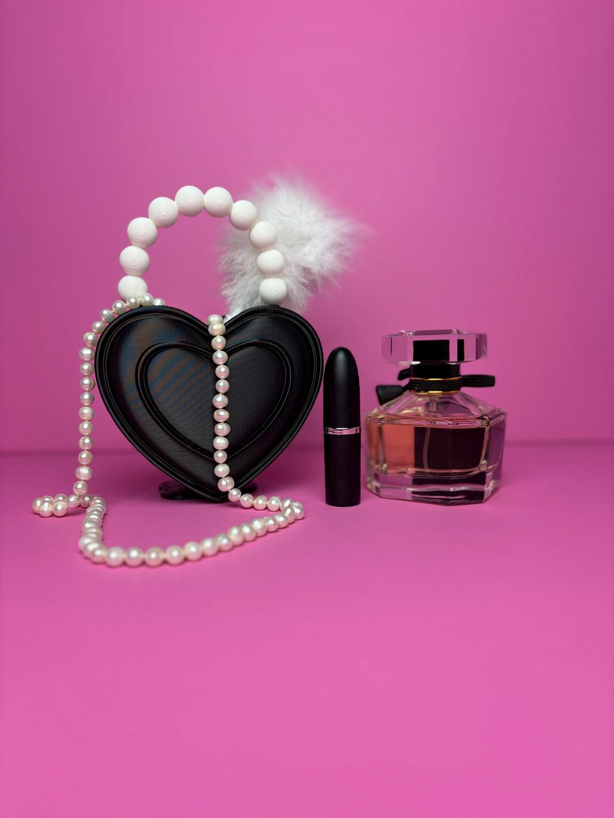 Heart Shaped Purse Pen Holder, Makeup Brush Container and Desk Organizer