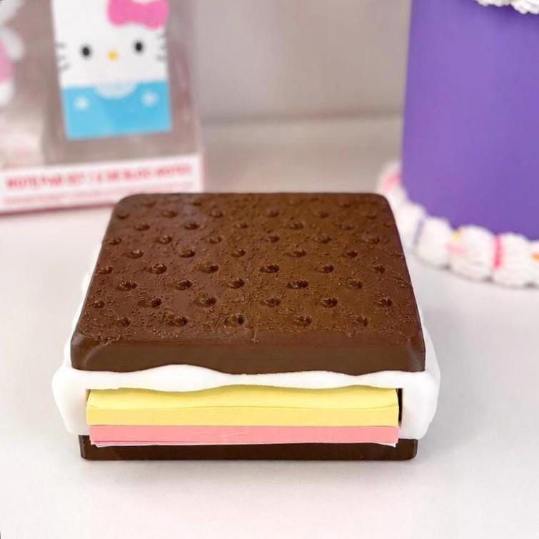 Sticky Note Holder Chocolate Ice Cream Sandwich | Desk Organizer
