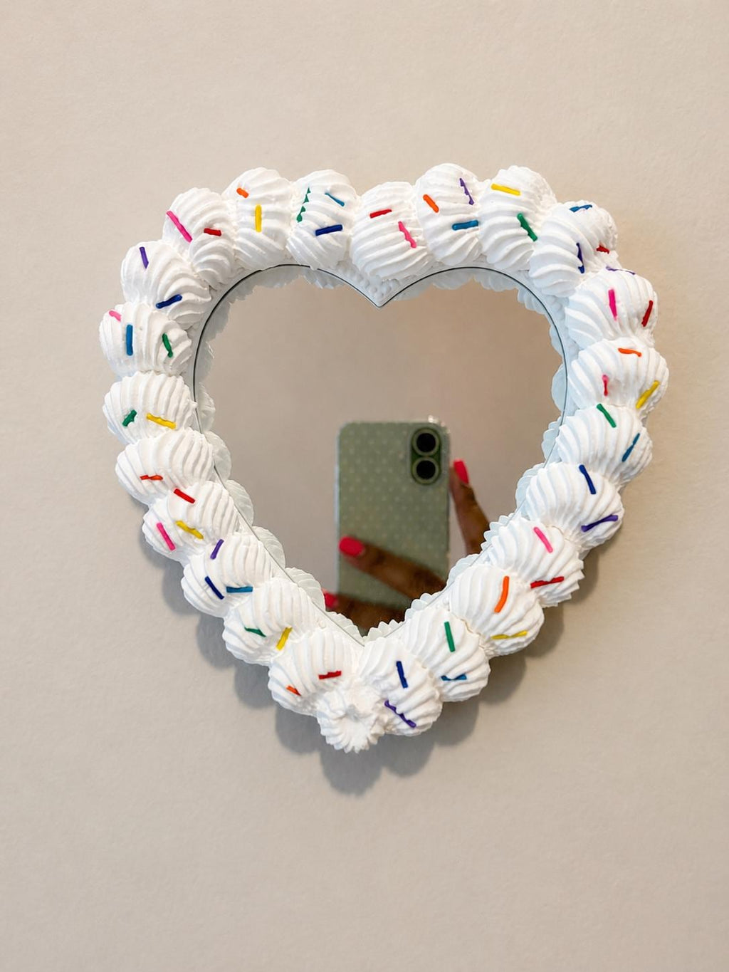 White Heart Fake Cake Mirror with Sprinkles