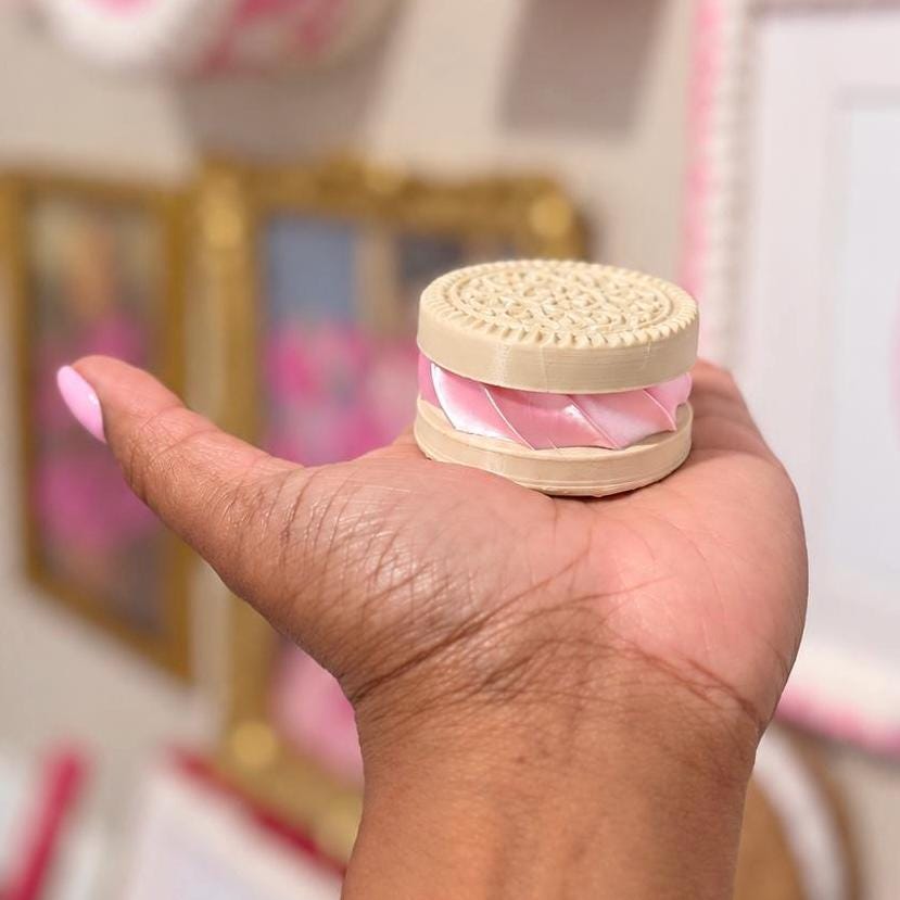 Pill Container Large Sandwich Cookie | AM PM Medicine Holder Organizer