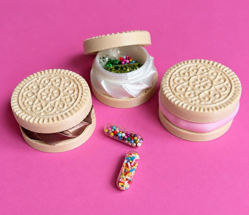 Pill Holder Cookie Sandwich | Travel Pill Case | Keychain Container