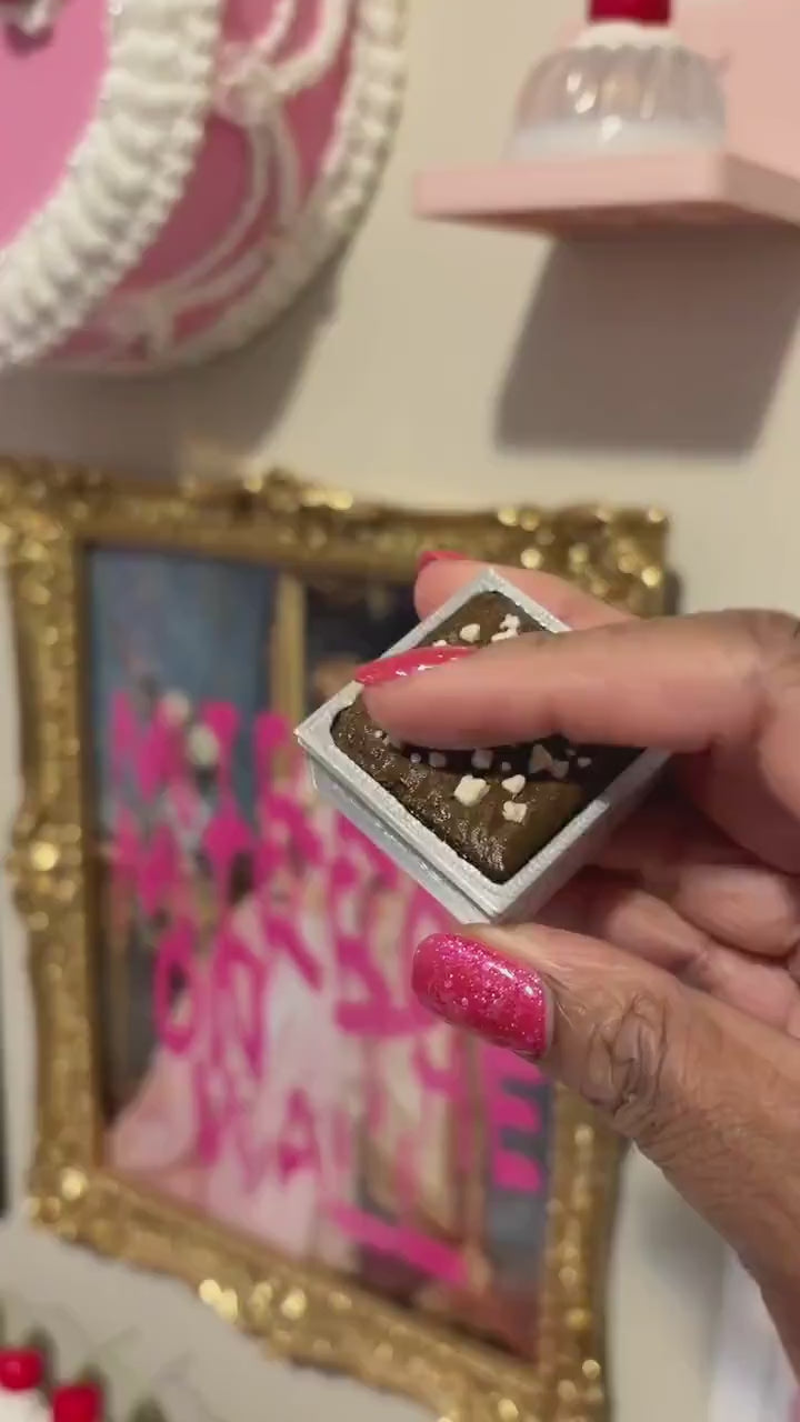 Brownie in Pan Fidget Mechanical Clicker